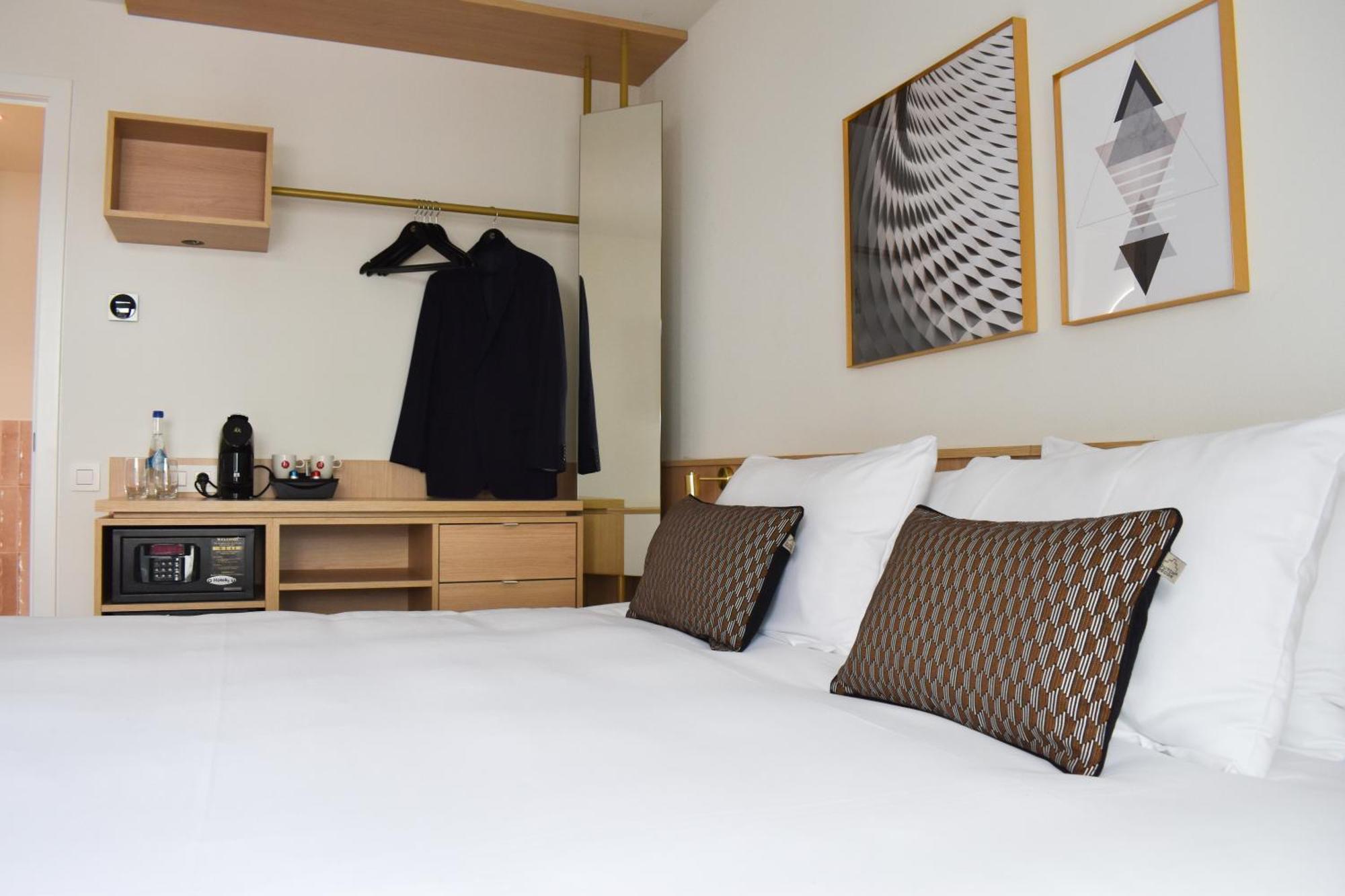 C-Hotels Continental De Panne Exterior photo